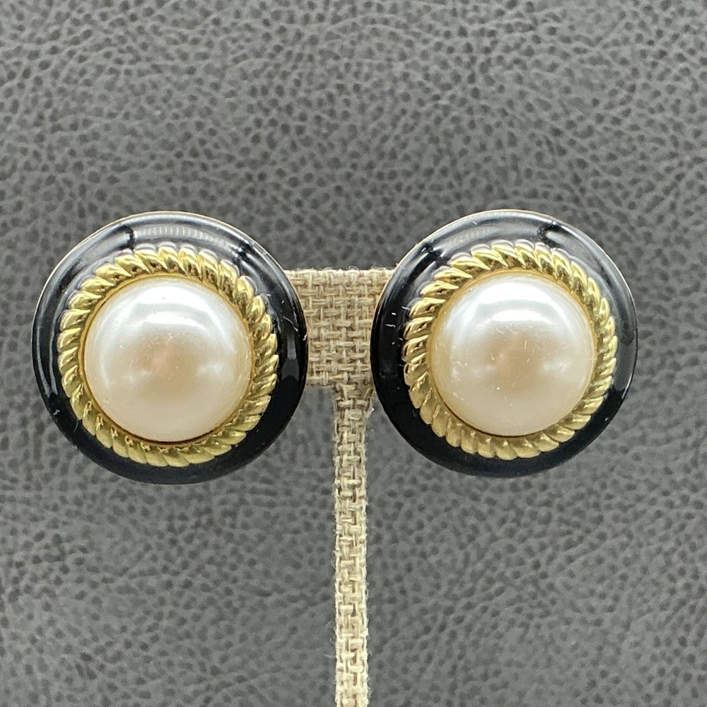 Vintage KJL Earrings Clip On‎ Faux Pearl Black Gold Tone Statement Studs 1.25"